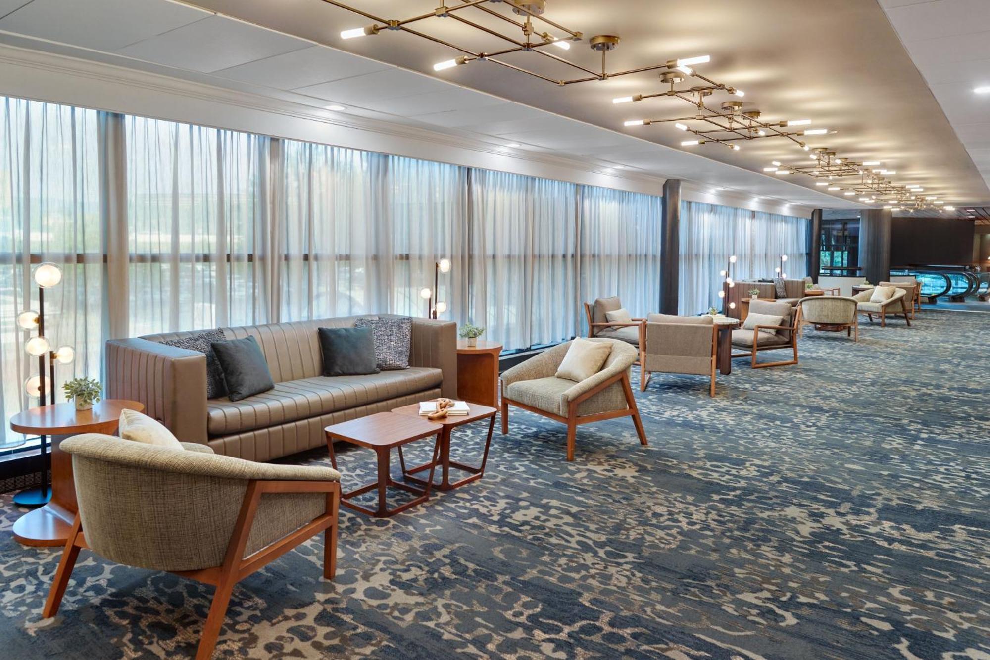 Hotel Marriott Downtown 3*