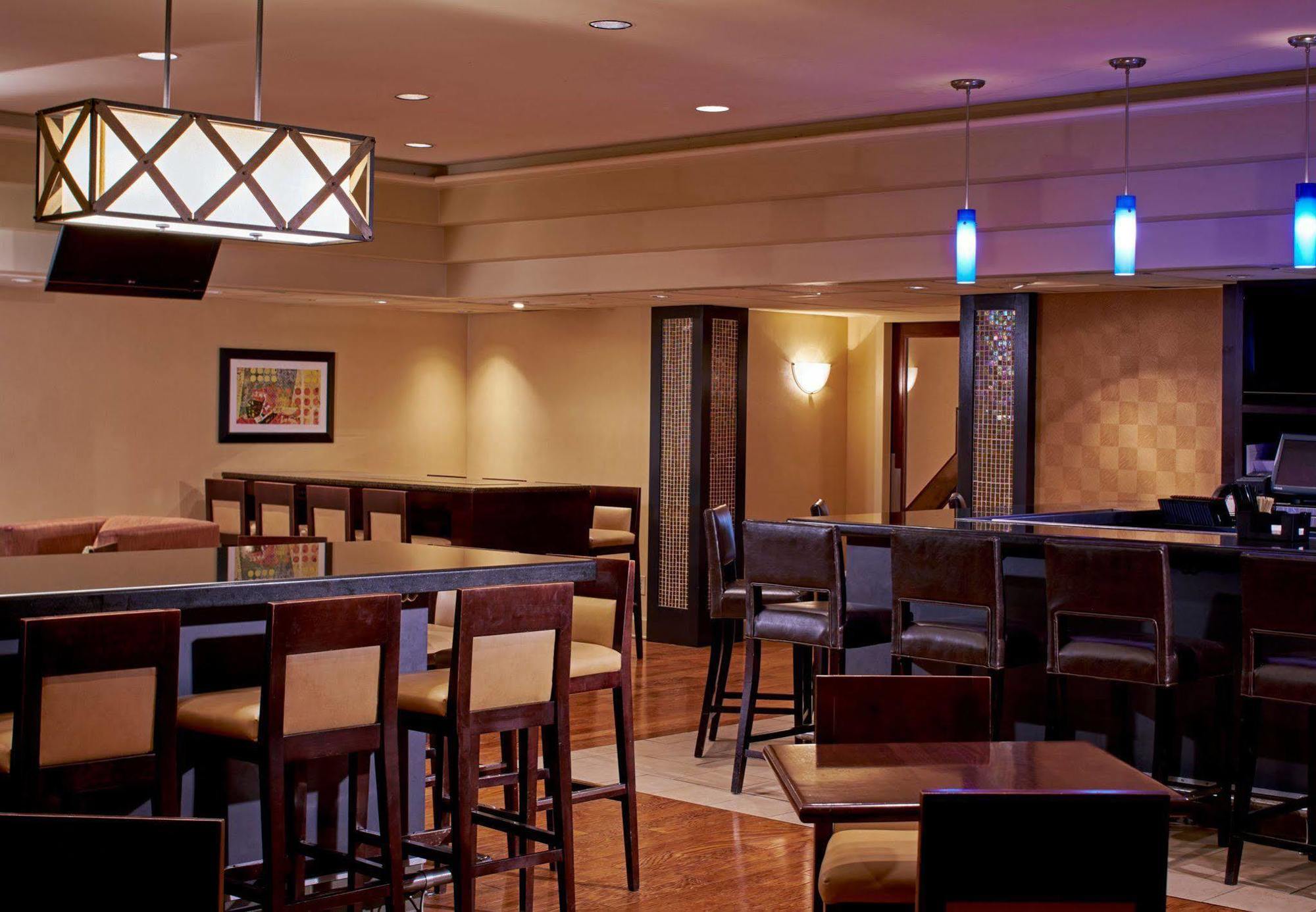 Marriott Downtown 3*