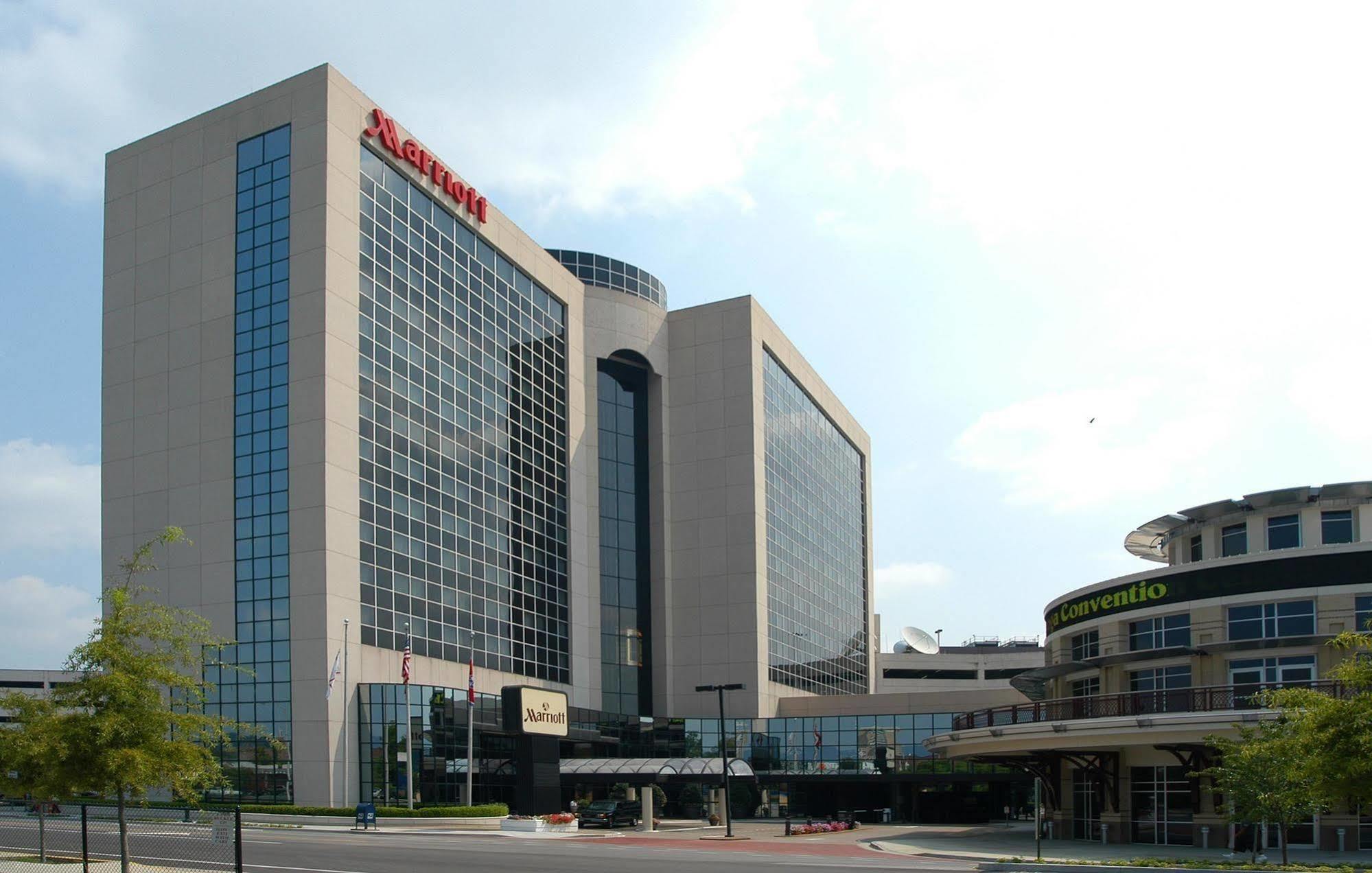 Marriott Downtown Hotel 3*