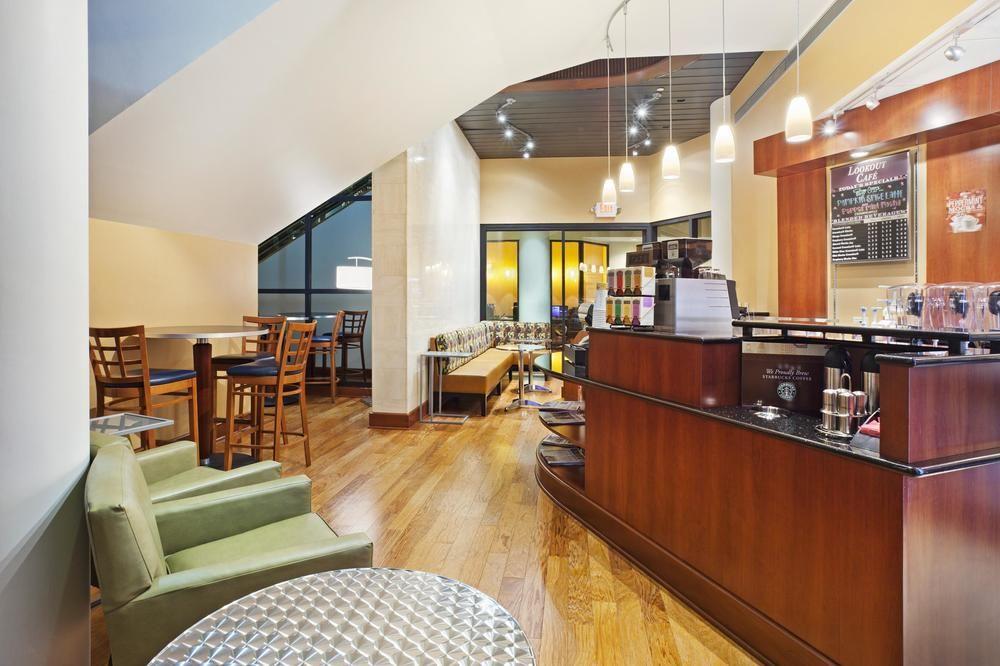 Marriott Downtown 3*